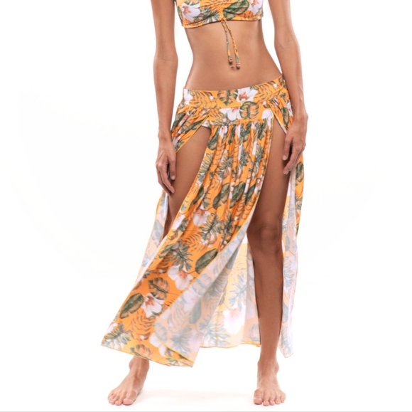 Tropical Print Cover-Up